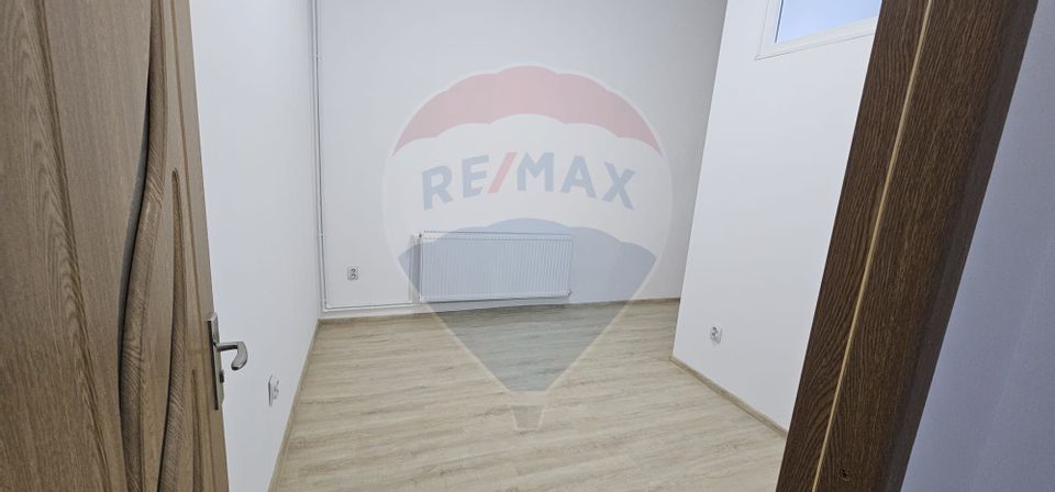 Spațiu de birouri 11 mp, ULTRACENTRAL, str. Mihai Viteazu, nr. 1