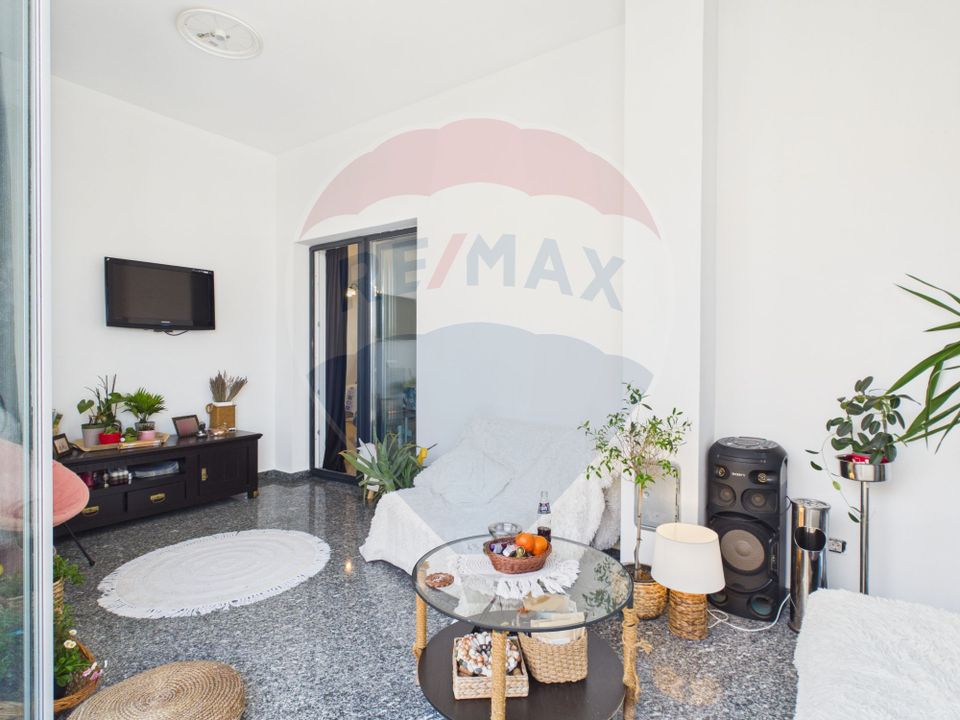 Vilă moderna si luminoasa 2020, cu 5 camere, 500mp curte