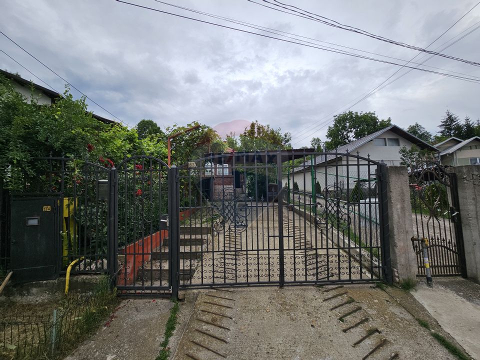 4 room House / Villa for sale