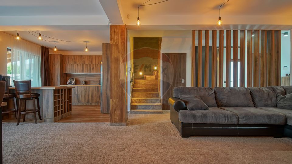 Casă de vânzare în orașul Ghimbav! Comision 0 %!