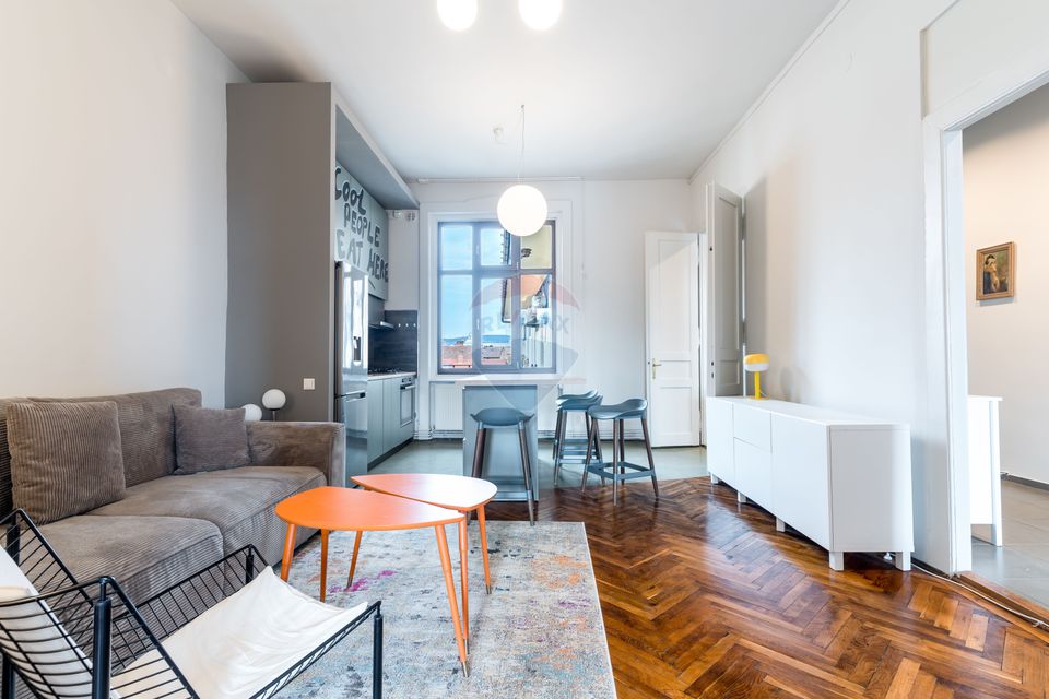 3 cam, 2 bai, 115mp, Ultracentral, la cheie, parcare inclusa, com 0