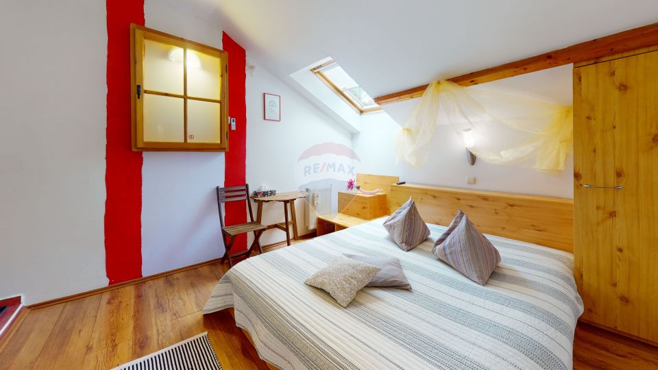 Pensiune de Vânzare Sinaia | Lângă Telecabină | Business activ 20 ani