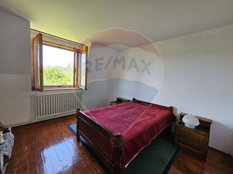 6 room House / Villa for sale