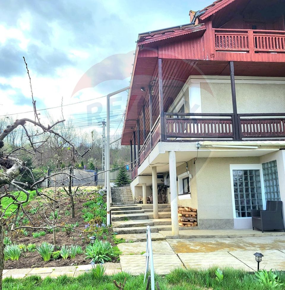 Casă / Vilă cu 3 camere de vânzare