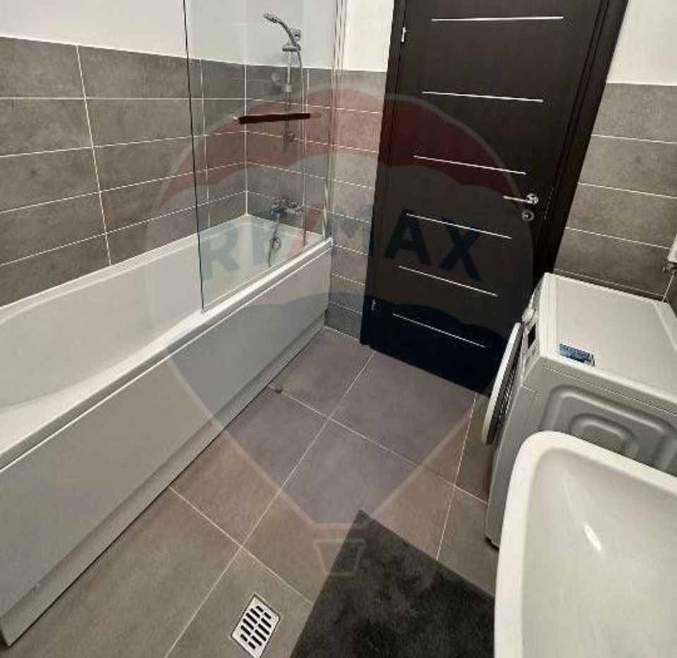 Apartament cu 2 camere de închiriat în zona Aviatiei