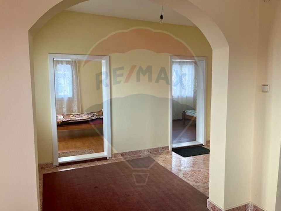 6 room House / Villa for sale