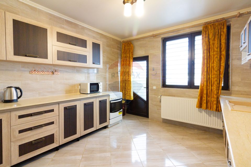 6 room villa 250sqm Petrachioaia, Afumati