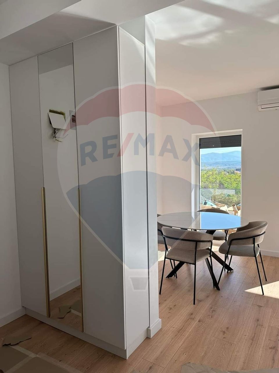 Apartament de lux de inchiriat