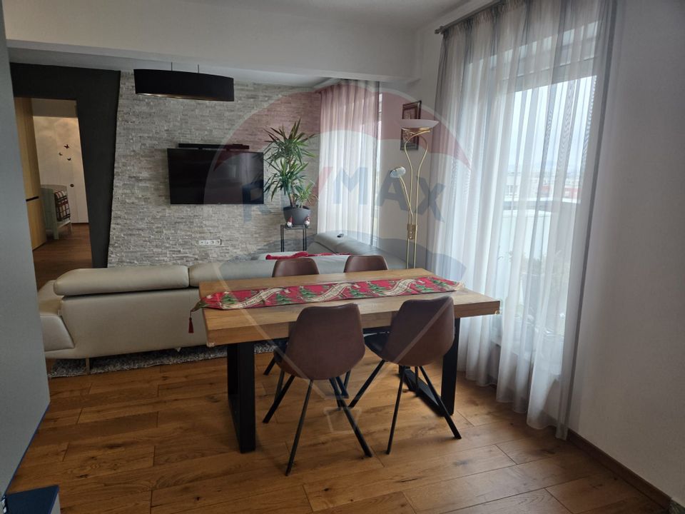 Apartament de lux cu 3 camere de închiriat