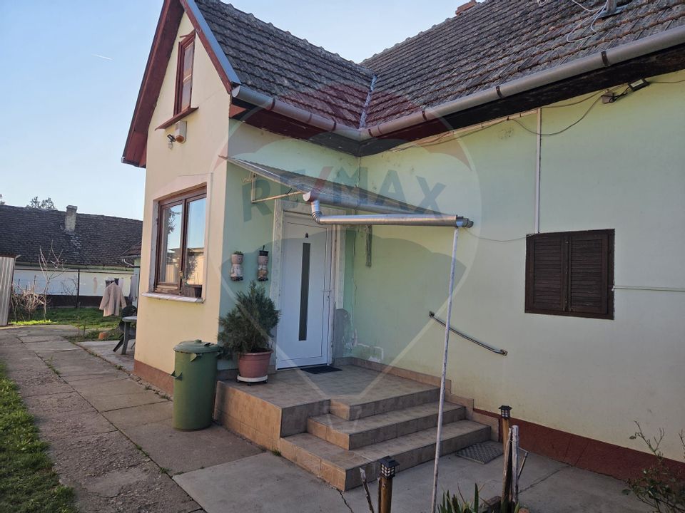 Casa cu mansarda in Sarkad Ungaria