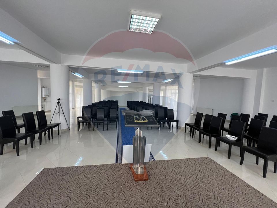 1,500sq.m Commercial Space for sale, Ultracentral area