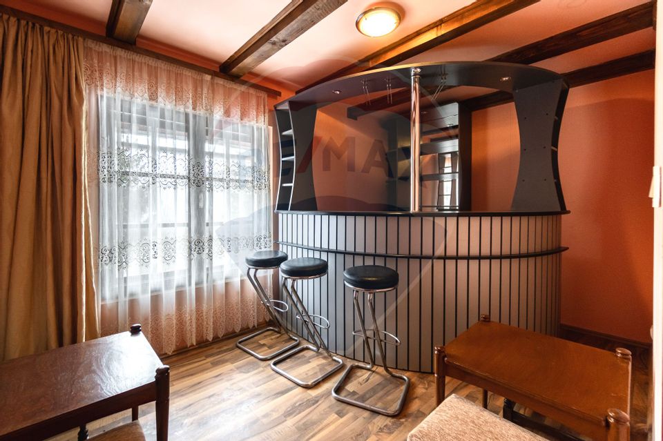 6 room House / Villa for sale, Sud area