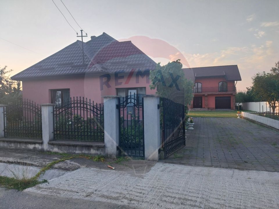 5 room House / Villa for sale