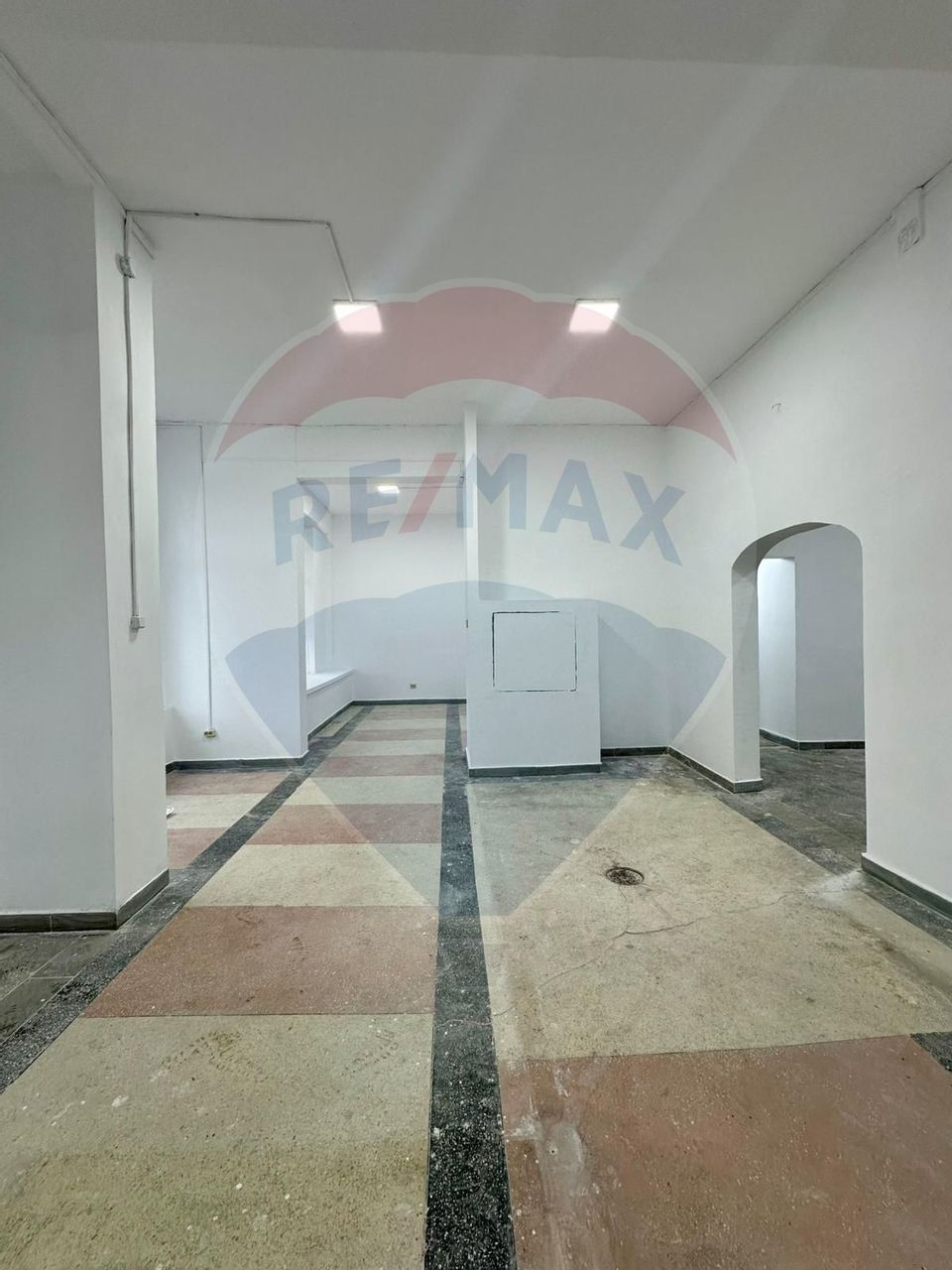 Spațiu comercial de închiriat Snagov