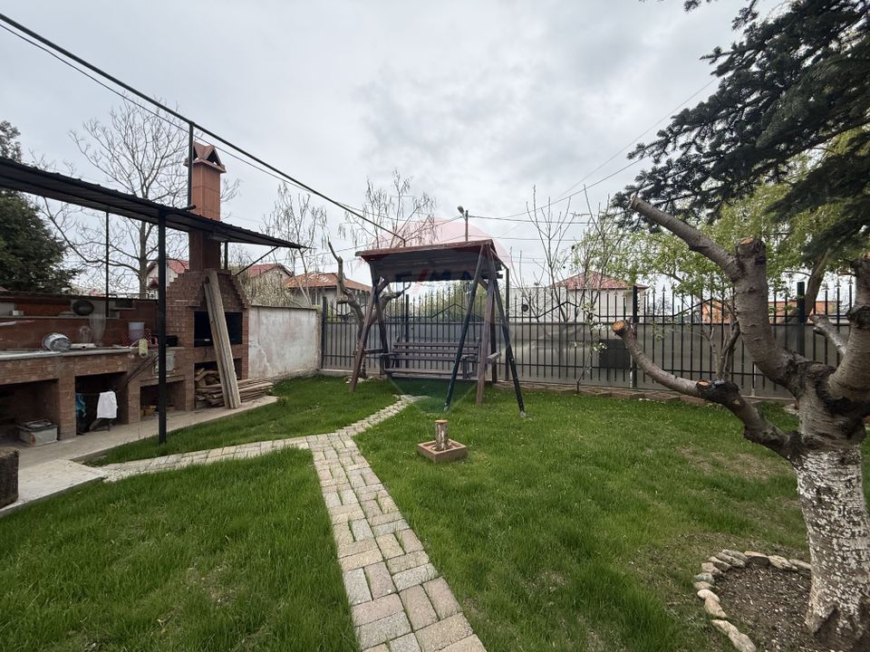 6 room House / Villa for sale, Sud area
