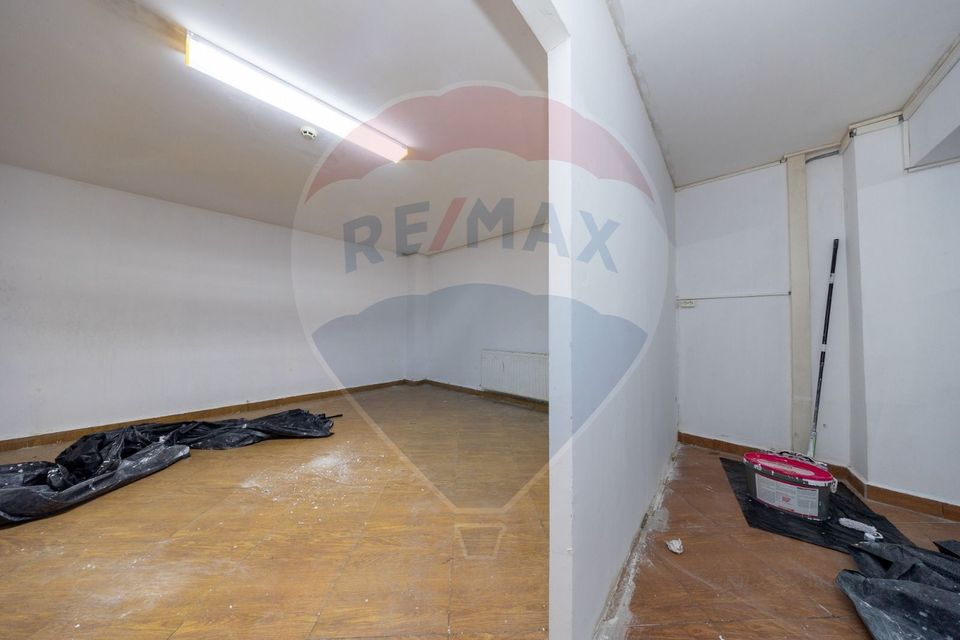 537sq.m Commercial Space for sale, Vlahuta area