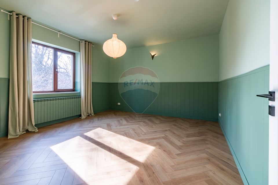 Casă individuala în Aviatiei, adiacent Bulevardul Aerogarii, 4xparcare