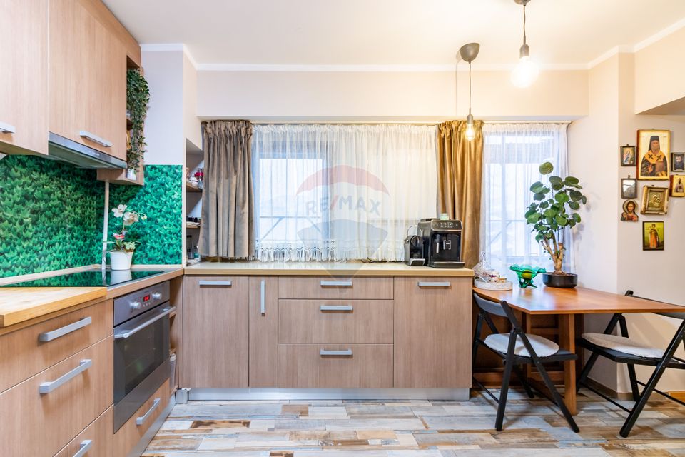 Apartament de vanzare, 3 camere la Piata Unirii, 2x parcare, metrou