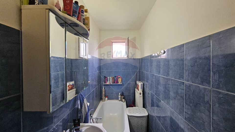 Apartament cu 2 camere de vânzare George Enescu, Suceava