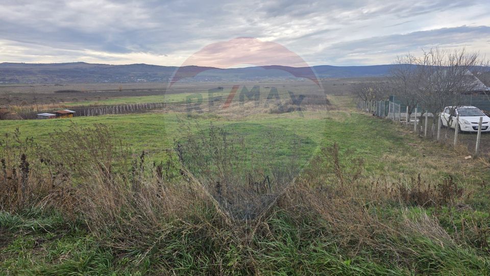 Teren intravilan si extravilan 8,282mp oras Negresti, judetul Vaslui