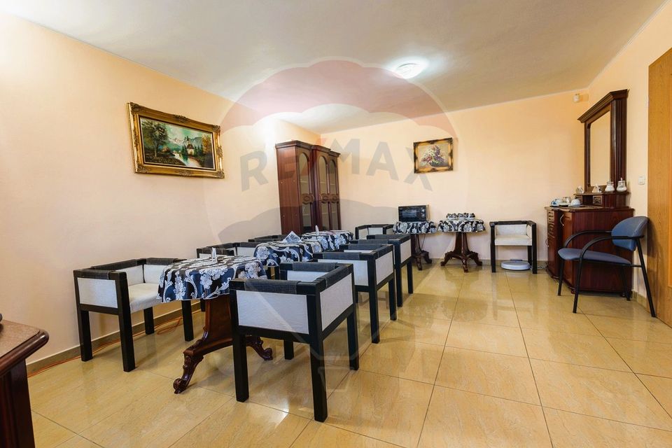 9 room Hotel / Pension for sale, Poltur area