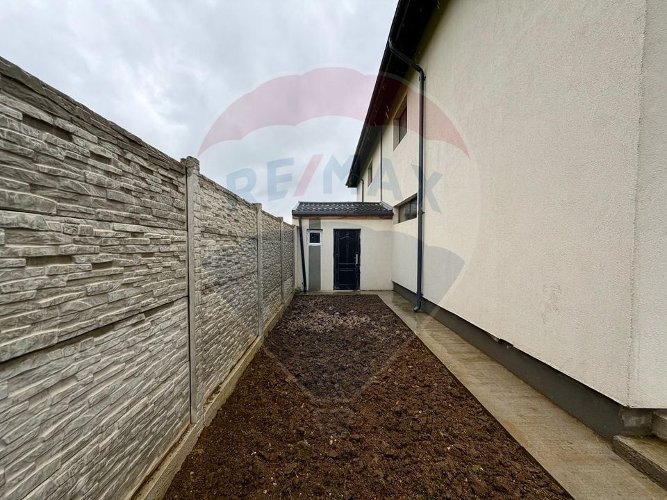 Casă/Duplex 4 camere Cernica