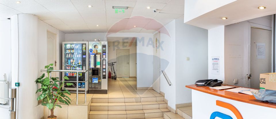 Cladire de birouri cu 100% grad de ocupare - Str. Caderea Bastiliei