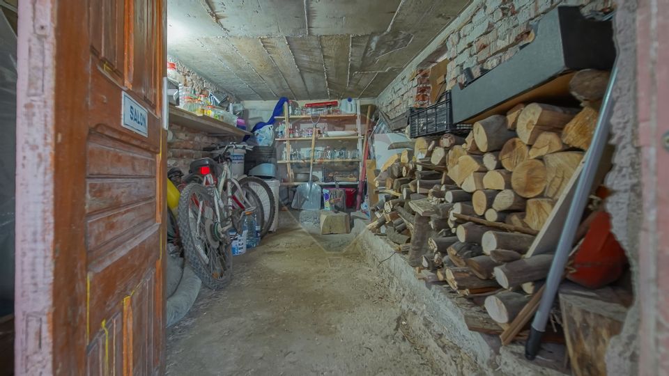 Casă spațioasă și practică, aproape natură si oraș- Cartier Dârste
