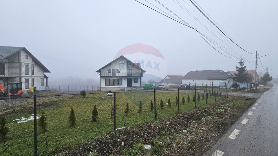 Casă / Vilă de lux, Moara Nica, Suceava