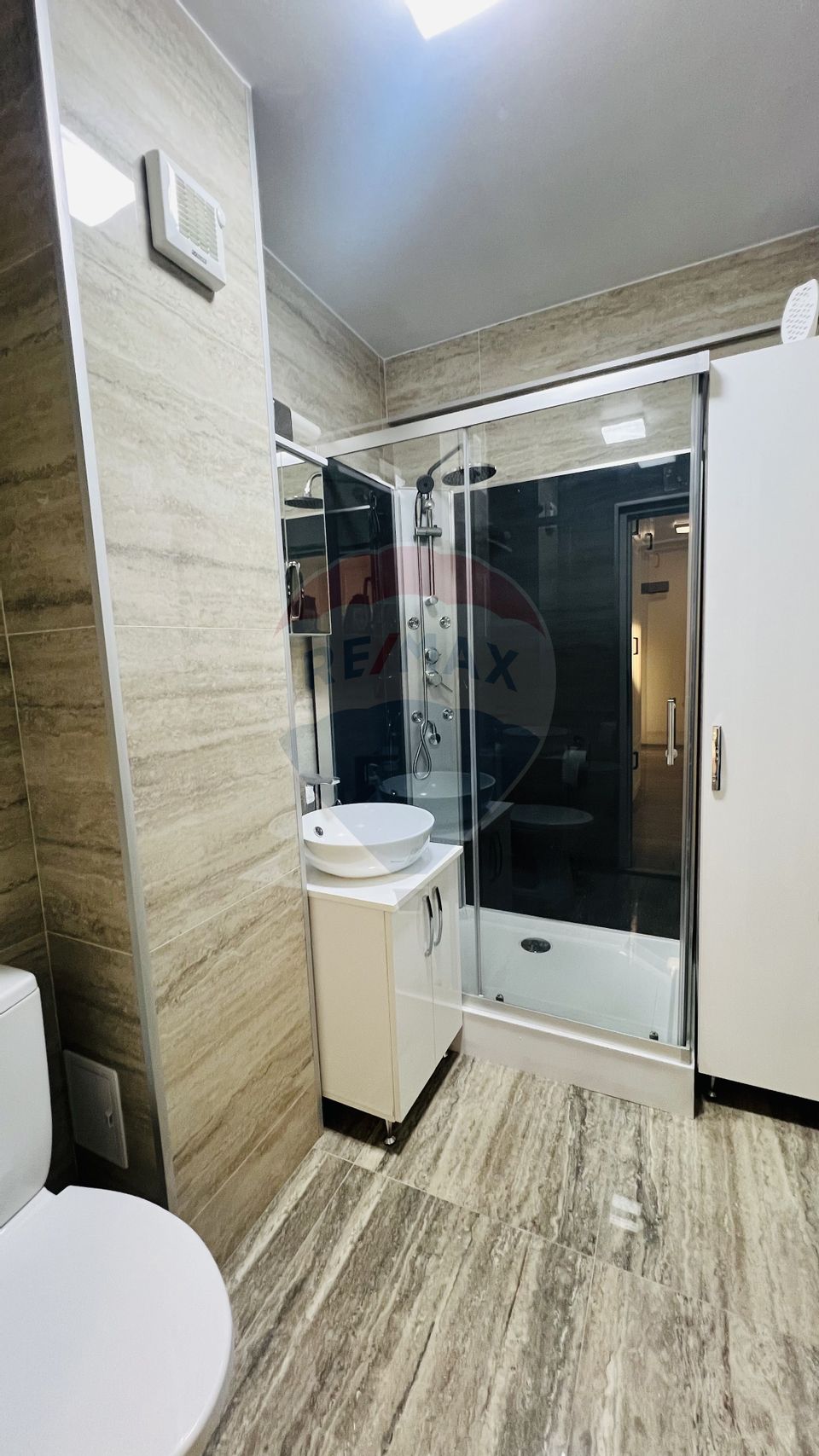 2 room Apartment for rent, Hotvon area