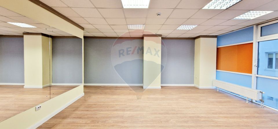 48sq.m Office Space for rent, Central area