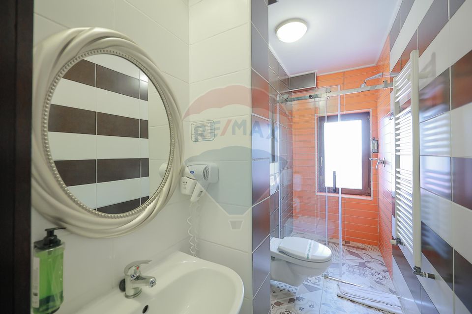 24 room Hotel / Pension for sale