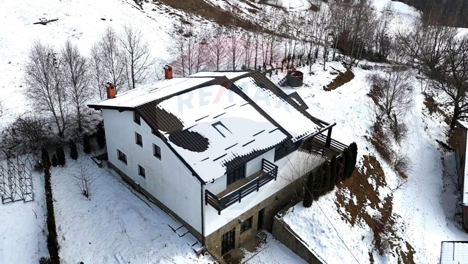 4 room House / Villa for sale