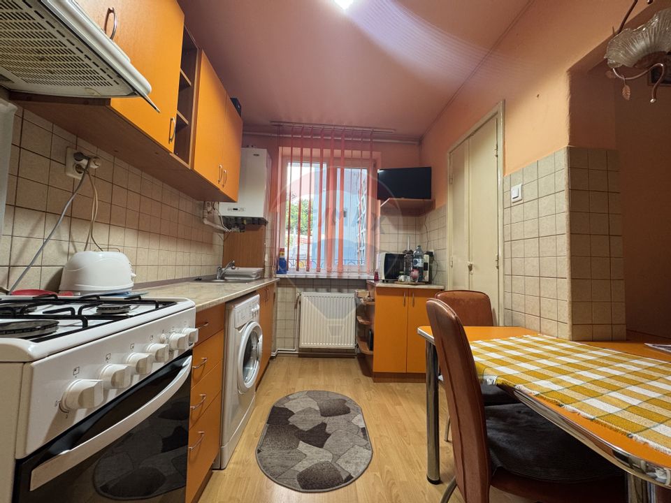 95 mp utili, 4 camere, et.2 str. Turda