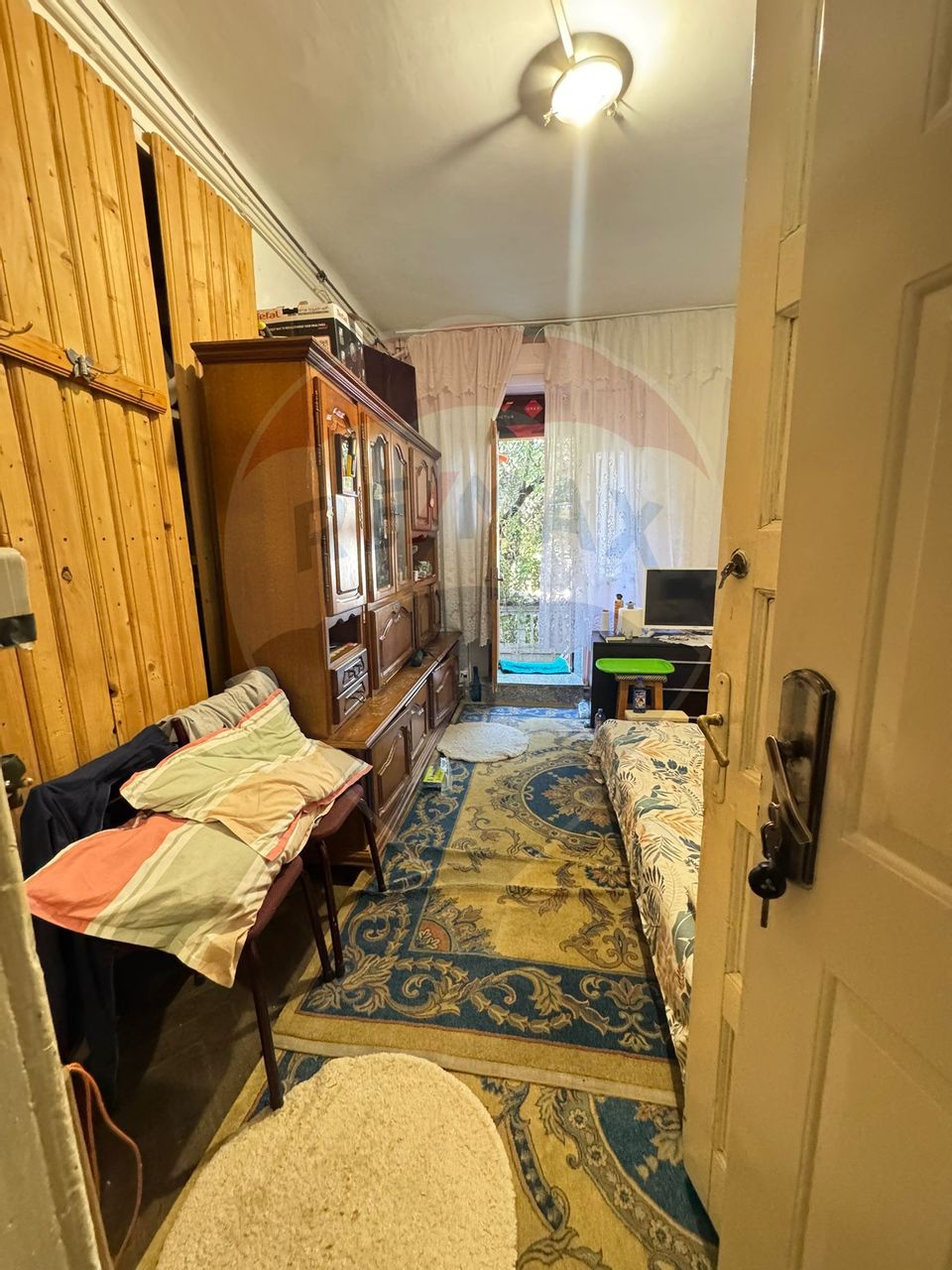 Camera camin în zona Centrală 0% comision