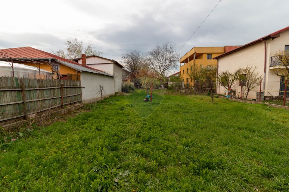 Teren intravilan 2000 mp de Vanzare Pantelimon - Rascoalei