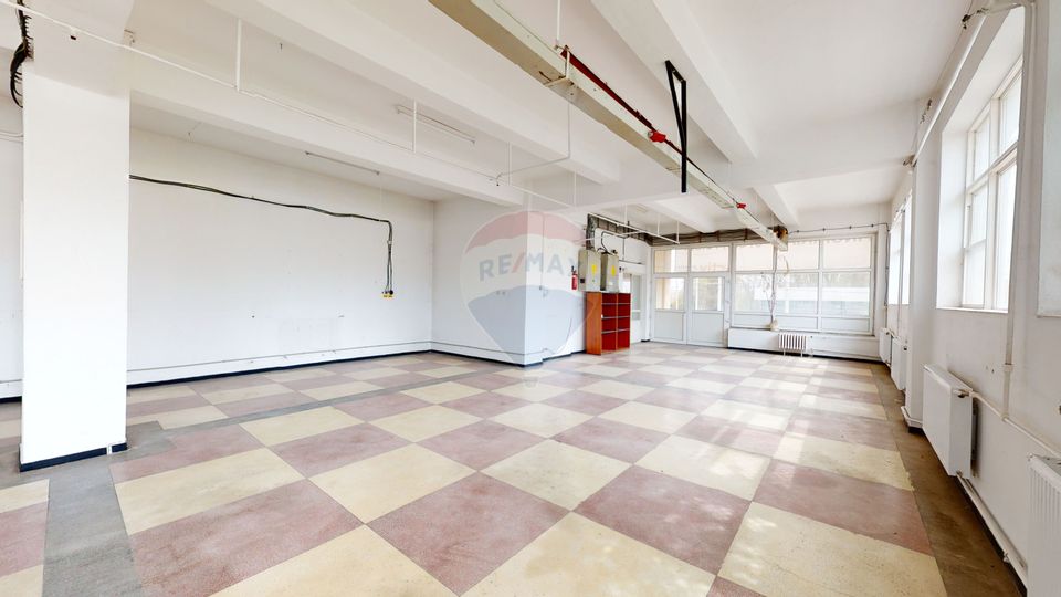 Commercial space ground floor Bucurestii Noi / Straulesti Metro