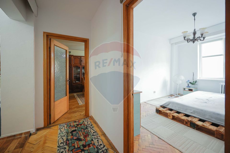 4 room Apartment for sale, Dacia area