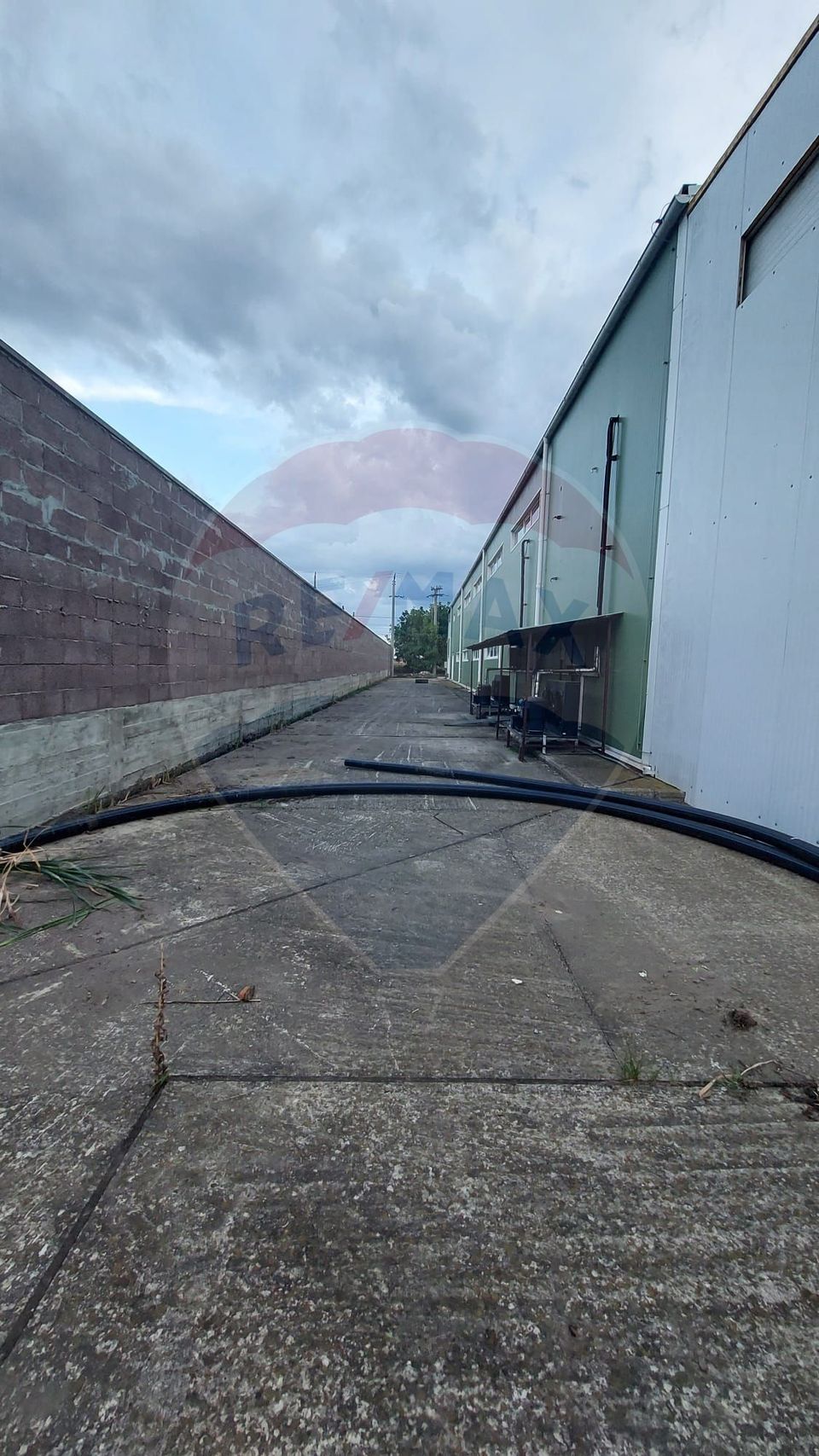 880sq.m Industrial Space for sale