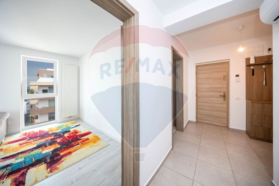 2 room Apartment for rent, Tractorul area