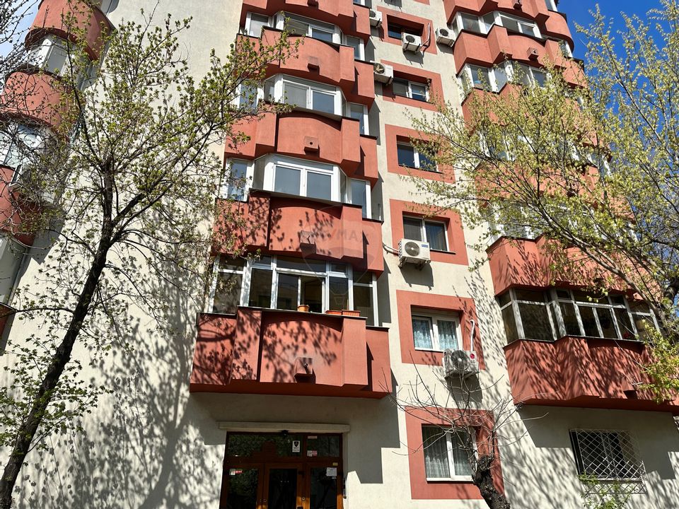 4 room Apartment for rent, 13 Septembrie area