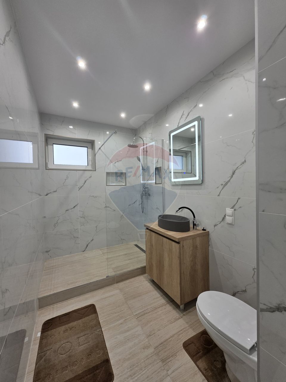 2 room Apartment for rent, Central area