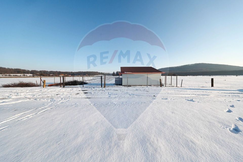 Land 4,300sqm Sanpetru / Calea Harmanului