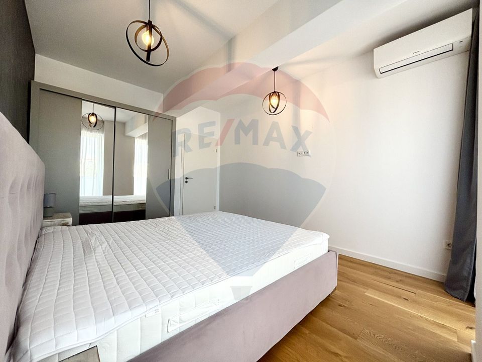 Apartament 2 camere de închiriat central, loc de parcare, comision 0
