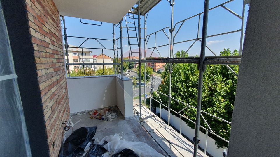 Apartament cu 3 camere SUD