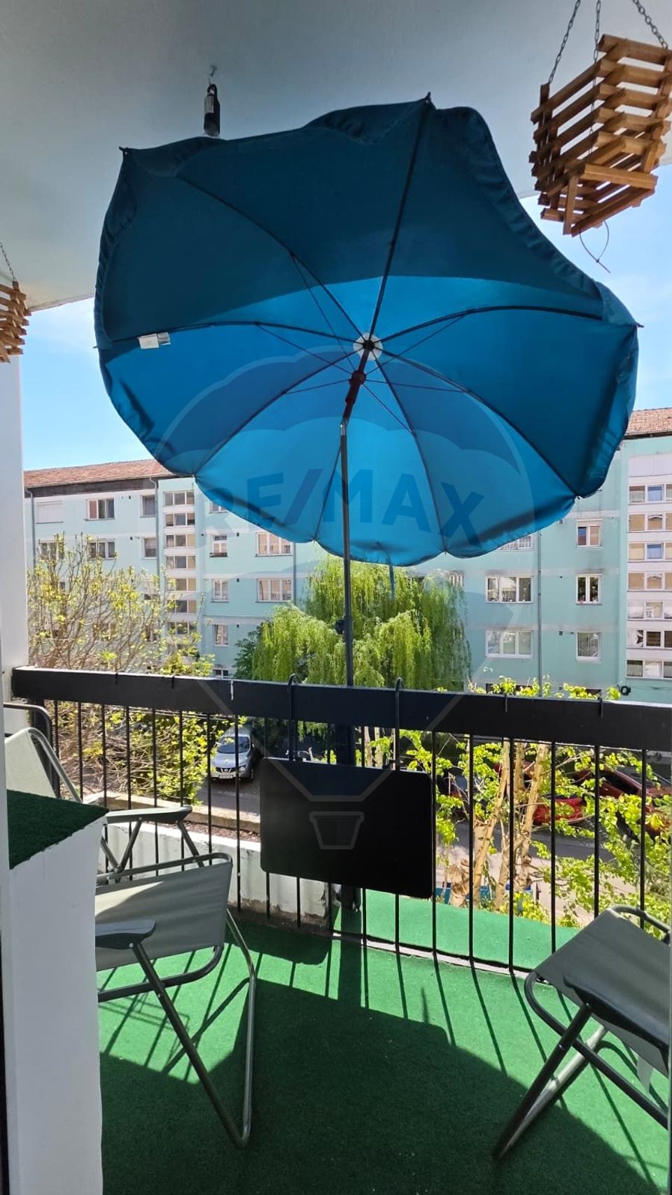 Apartament cu 3 cam de vânzare, str. Feleac, G. Campului