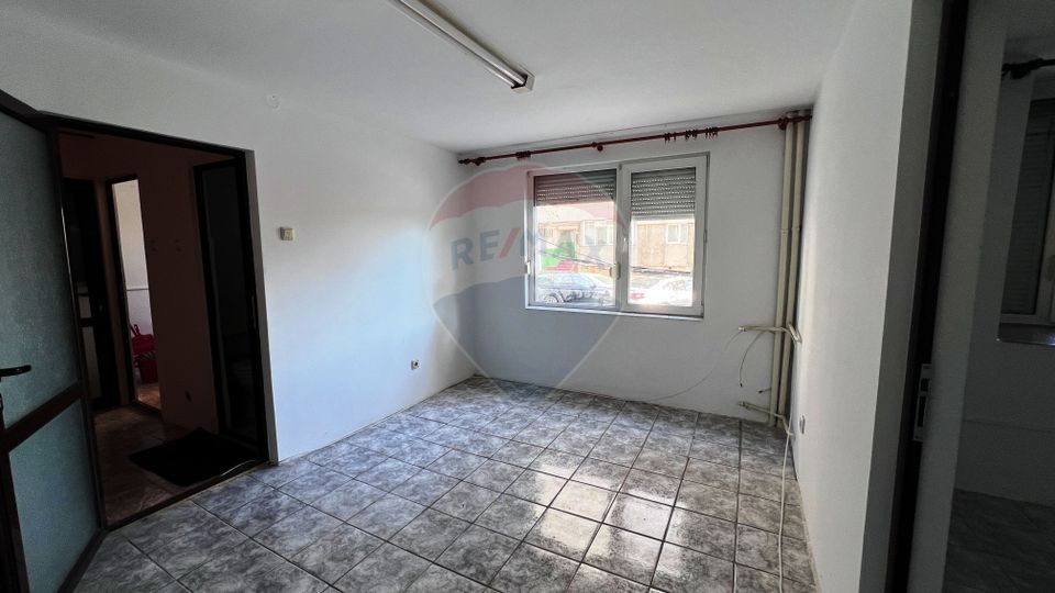 Apartament cu 2 camere de vânzare în zona Micro 19 I Galați
