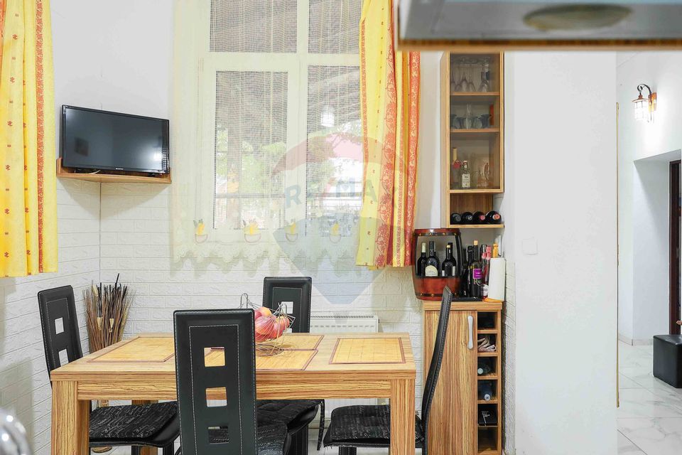 Apartament ultracentral cu garaj, strada Dunărea Nr. 9, de vânzare