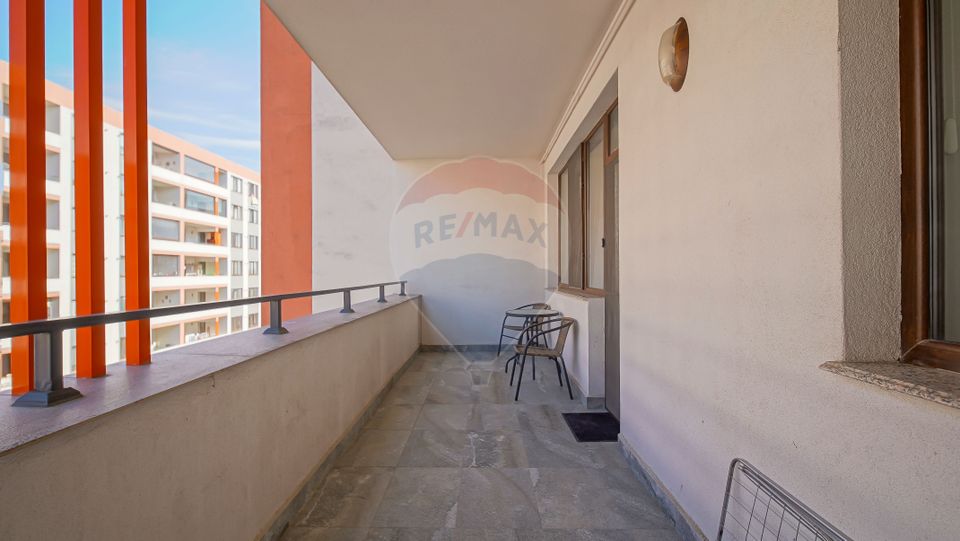 3 room Apartment for sale, Tractorul area