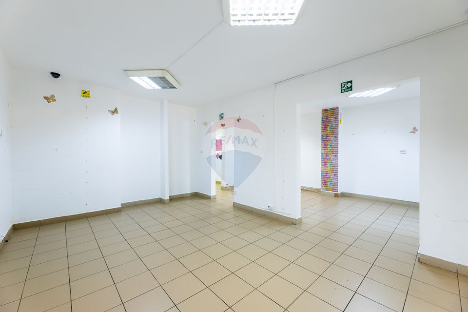 Spațiu comercial de 65mp de închiriat în zona Podgoria
